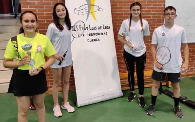 Gran actuación del club de bádminton