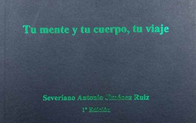 Seve dona su libro a nuestra biblioteca