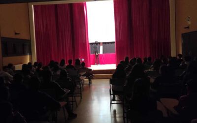 Teatro «La dama de los ojos sin brillo»