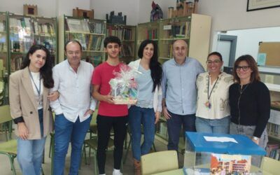 Marcos, ganador del sorteo del “Día de la Biblioteca”