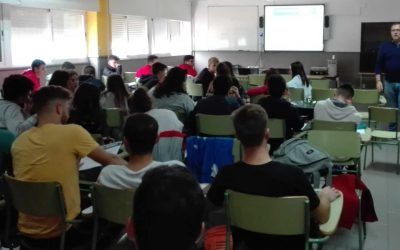 Seminario “La comunicación en tiempos de no comunicación”